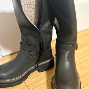 Women's Black Leather Boots